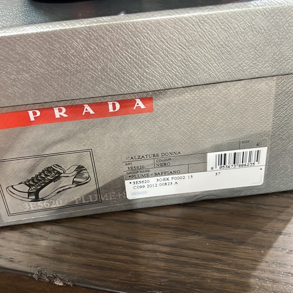 PRADA SNEAKERS - Picture 7 of 7